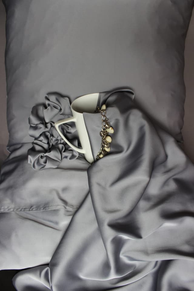 Pure Silk Pillowcase Gray 2