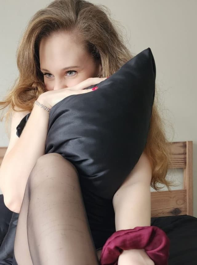 Silk Satin Pillowcases - Black 4