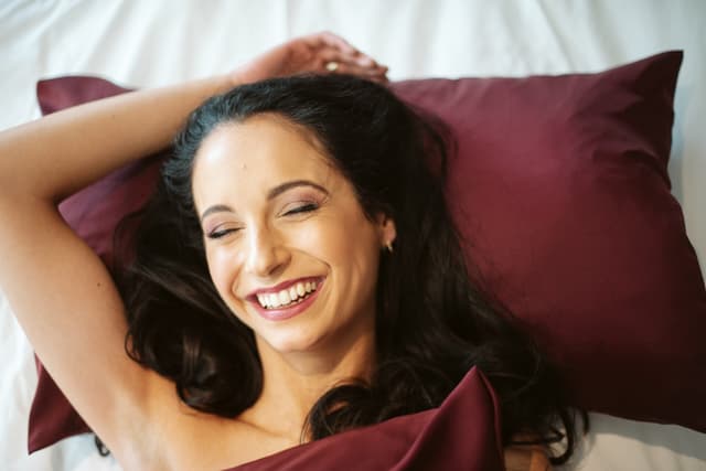Silk Satin Pillowcases - Red 3