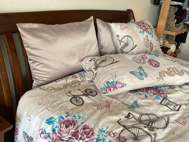 Silk Satin Pillowcases - Gold 1