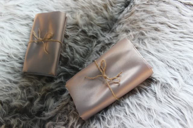 Silk Satin Pillowcases - Gold 4