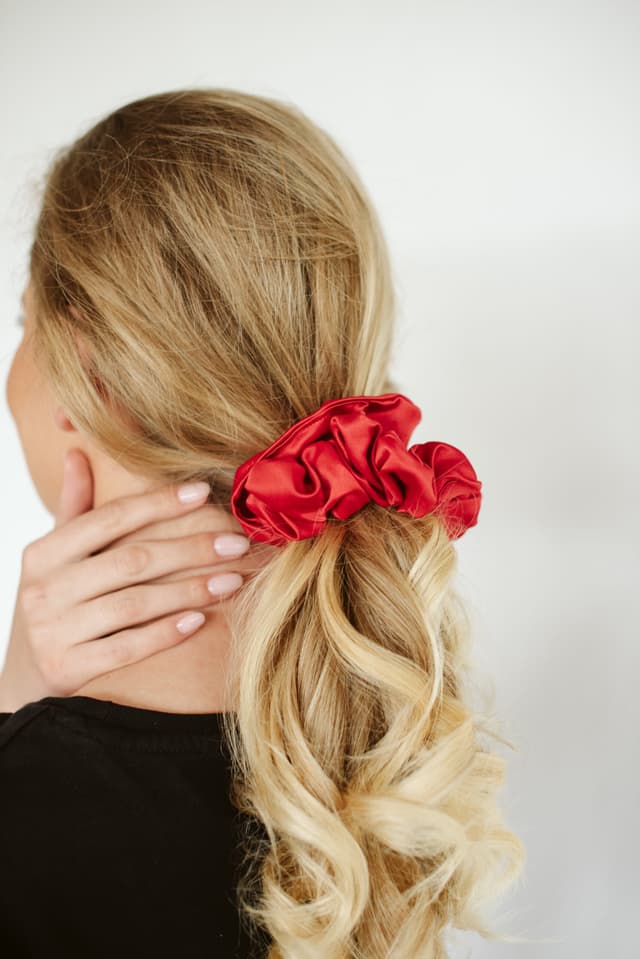 Silk Satin Scrunchie Red 5