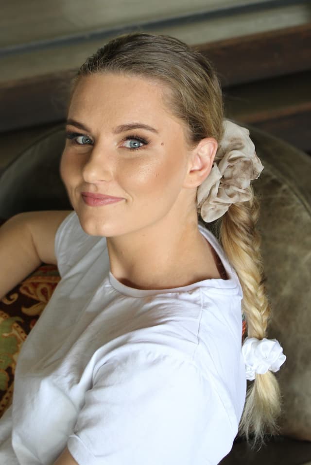 Zero Waste Scrunchie Neutral Babe 4