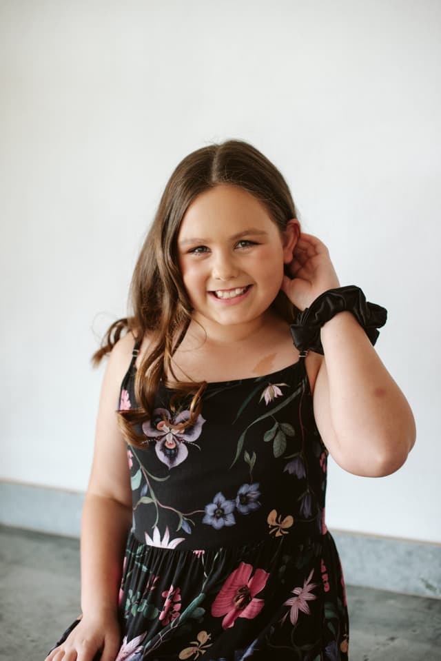 Silk Satin Scrunchie Black 2