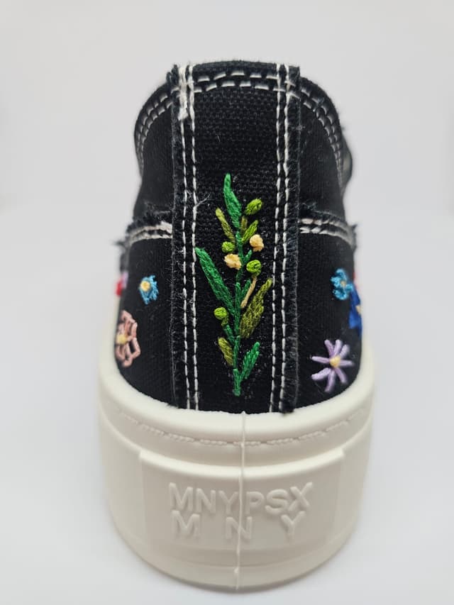 Custom Embroidered Low-Cut Platform Sneakers 3