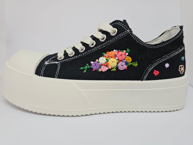 Custom Embroidered Low-Cut Platform Sneakers 5