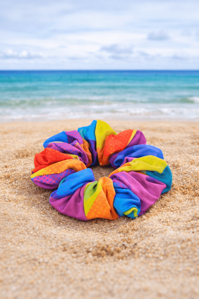 Swim Scrunchie Retro Rainbow 4