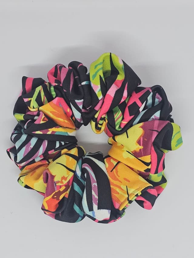 Swim Scrunchie Tropical Punch 1