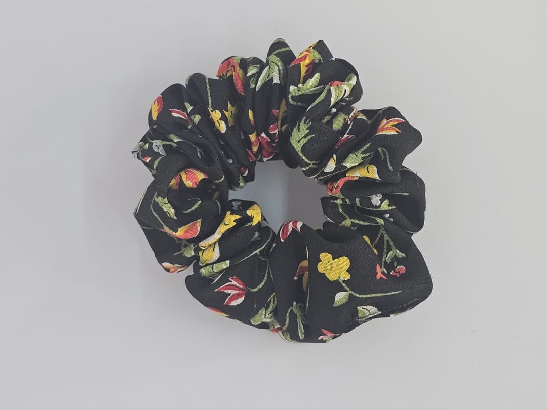 Cotton Scrunchie Field of Flowers
