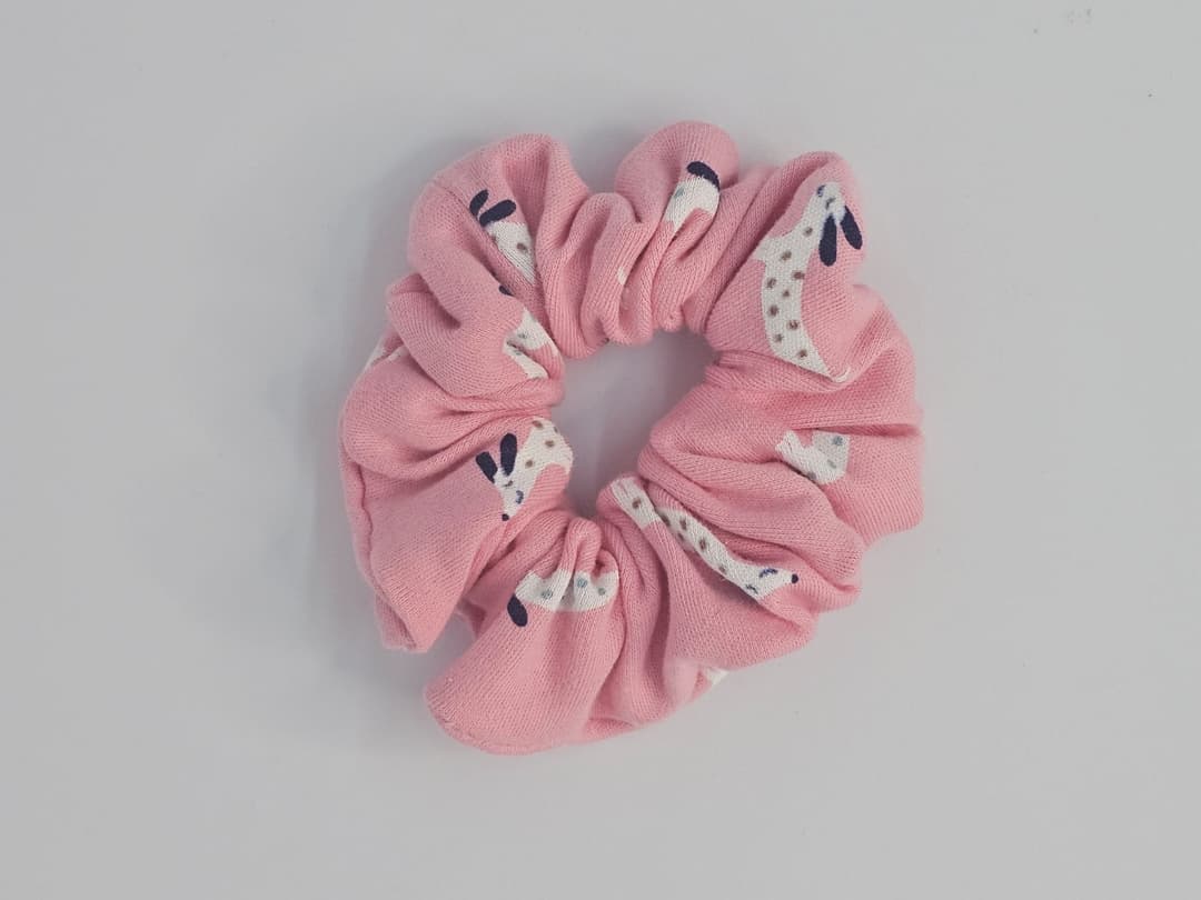 Cotton Scrunchie Wiener Dog Pink
